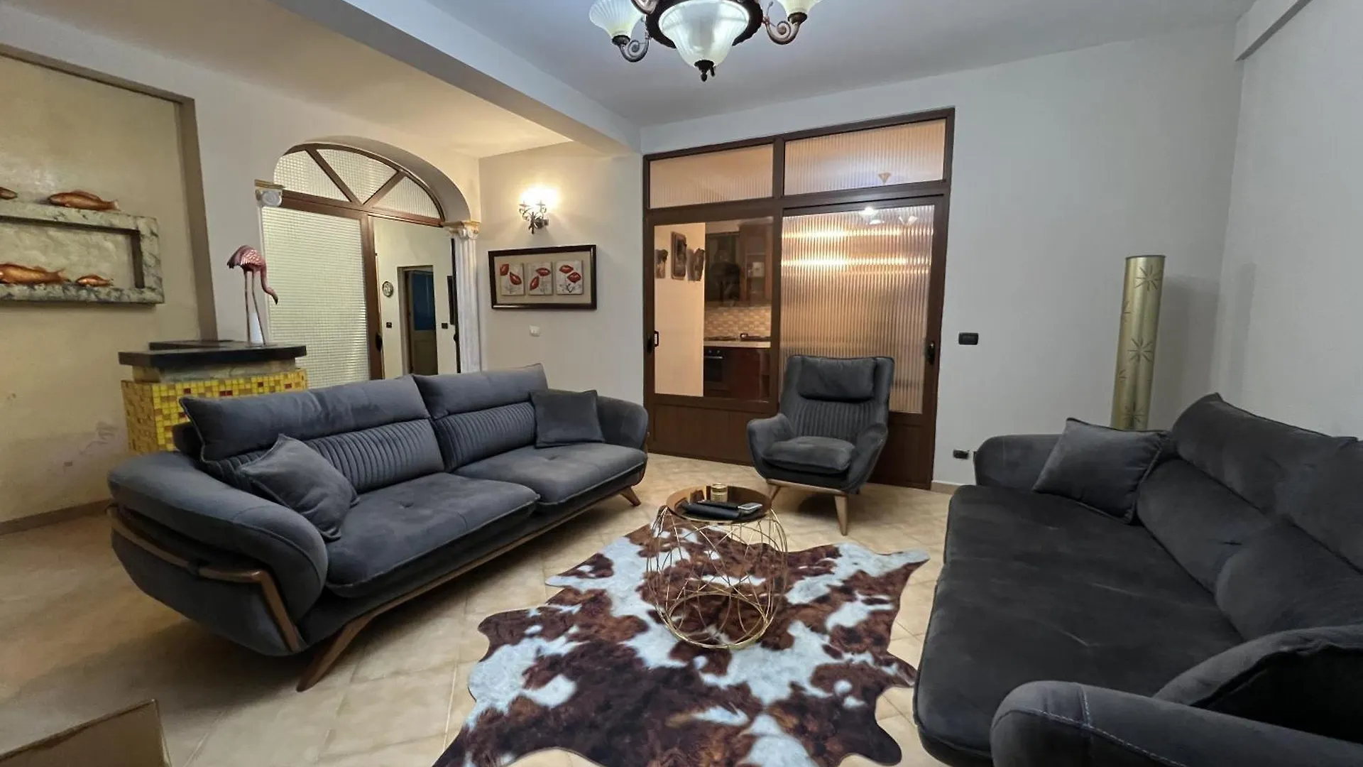 Elly Apartment Durres 0*,  Albania